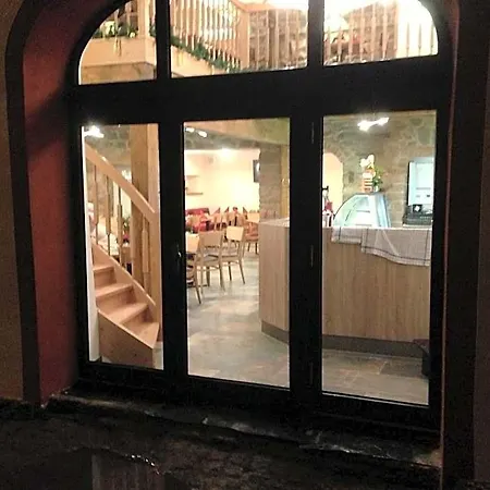 Muellisch's Hof Hotel *
