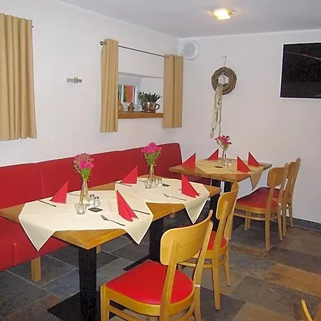 Hotel Muellisch's Hof Hillesheim (Vulkaneifel)
